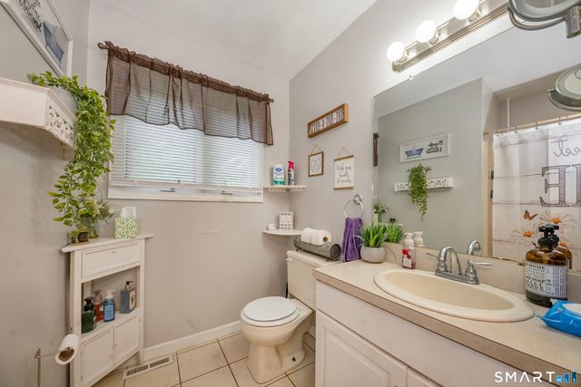 112 Leigh Drive, East Haven, CT 06512