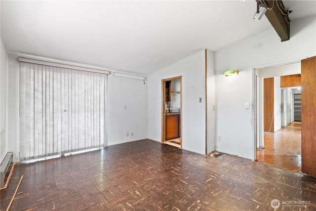 9012 NE 178th Street, Bothell, WA 98011