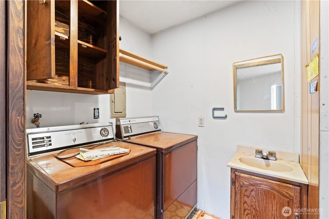 9012 NE 178th Street, Bothell, WA 98011