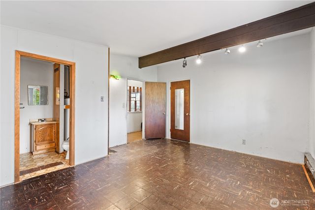 9012 NE 178th Street, Bothell, WA 98011