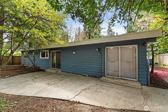 9012 NE 178th Street, Bothell, WA 98011