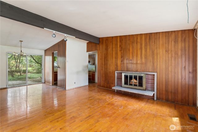 9012 NE 178th Street, Bothell, WA 98011