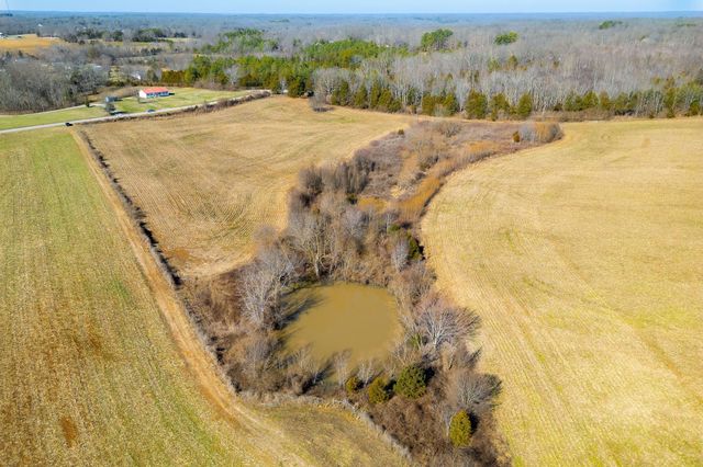 55 Indian Mound Rd, Sparta, TN 38583