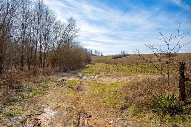 55 Indian Mound Rd, Sparta, TN 38583