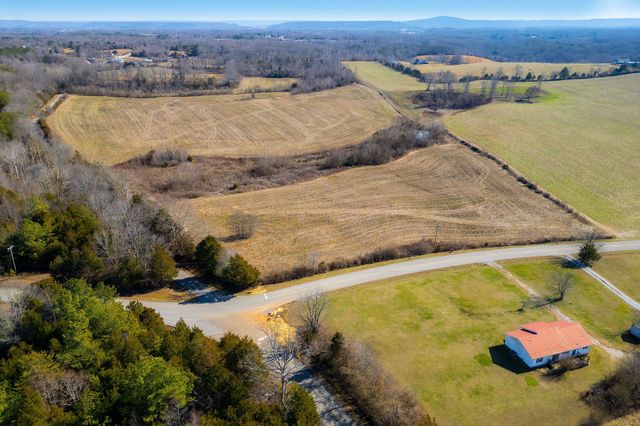 55 Indian Mound Rd, Sparta, TN 38583