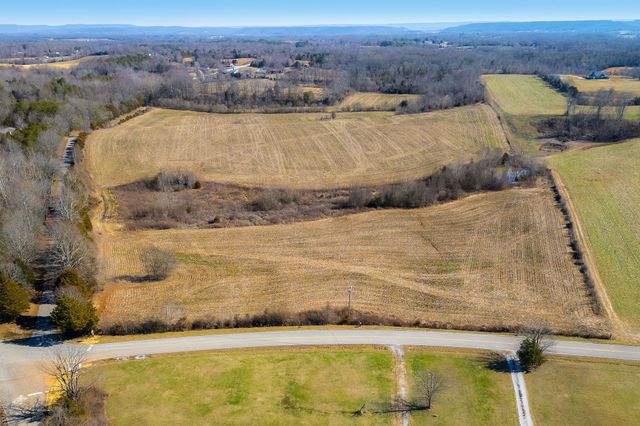 55 Indian Mound Rd, Sparta, TN 38583