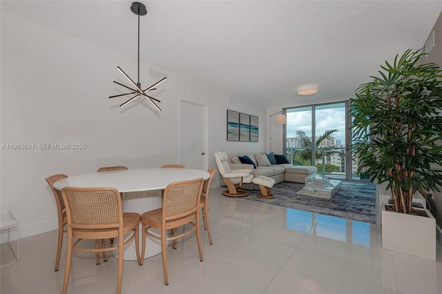 300 Sunny Isles Blvd 4-805, Sunny Isles Beach, FL 33160