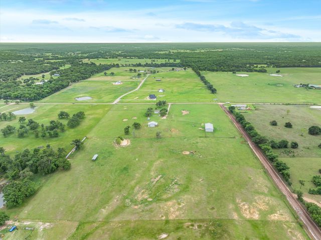 10266 County Road 1200, Athens, TX 75751
