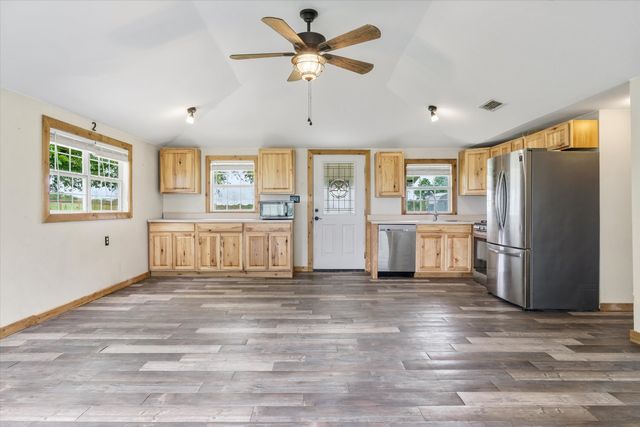 10266 County Road 1200, Athens, TX 75751