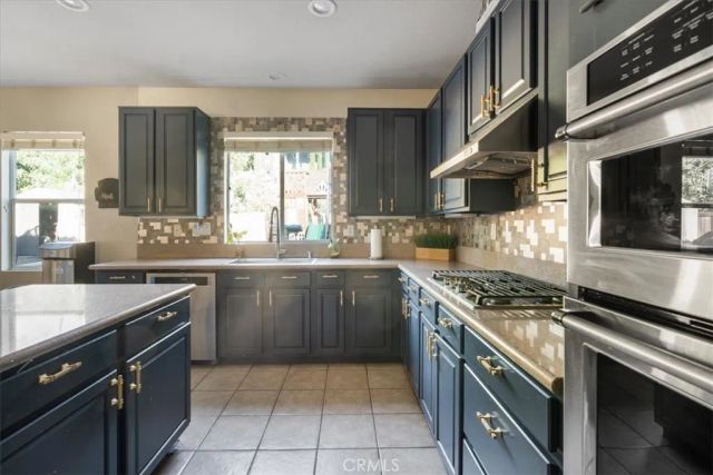 13040 Angeles Trail Way, Sylmar, CA 91342