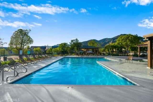 13040 Angeles Trail Way, Sylmar, CA 91342