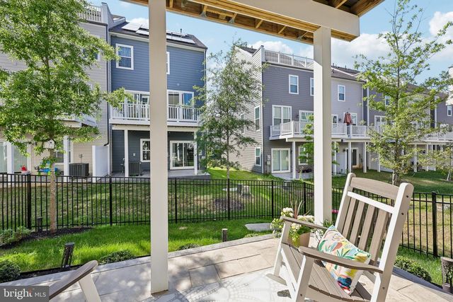 1756 BLUE SPRUCE ST, Dumfries, VA 22026