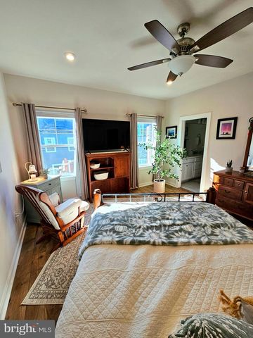 1756 BLUE SPRUCE ST, Dumfries, VA 22026