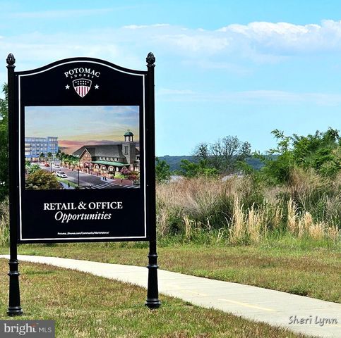 1756 BLUE SPRUCE ST, Dumfries, VA 22026