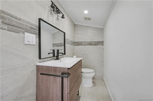 3912 Lyme Avenue, Brooklyn, NY 11224