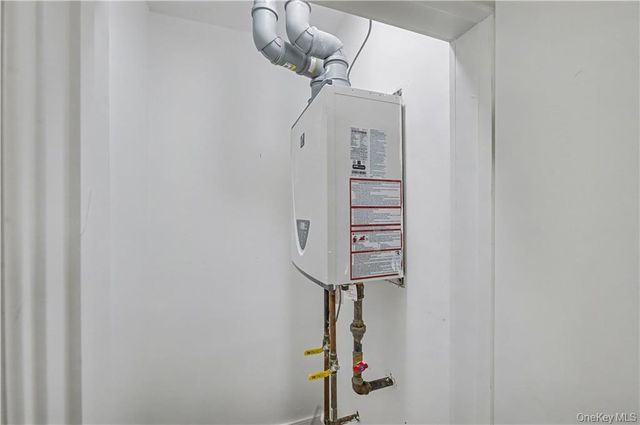 3912 Lyme Avenue, Brooklyn, NY 11224