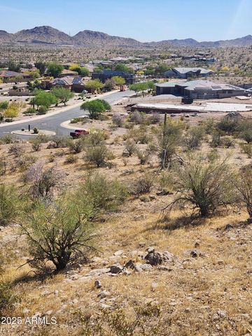 17929 W ESTES Way, Goodyear, AZ 85338