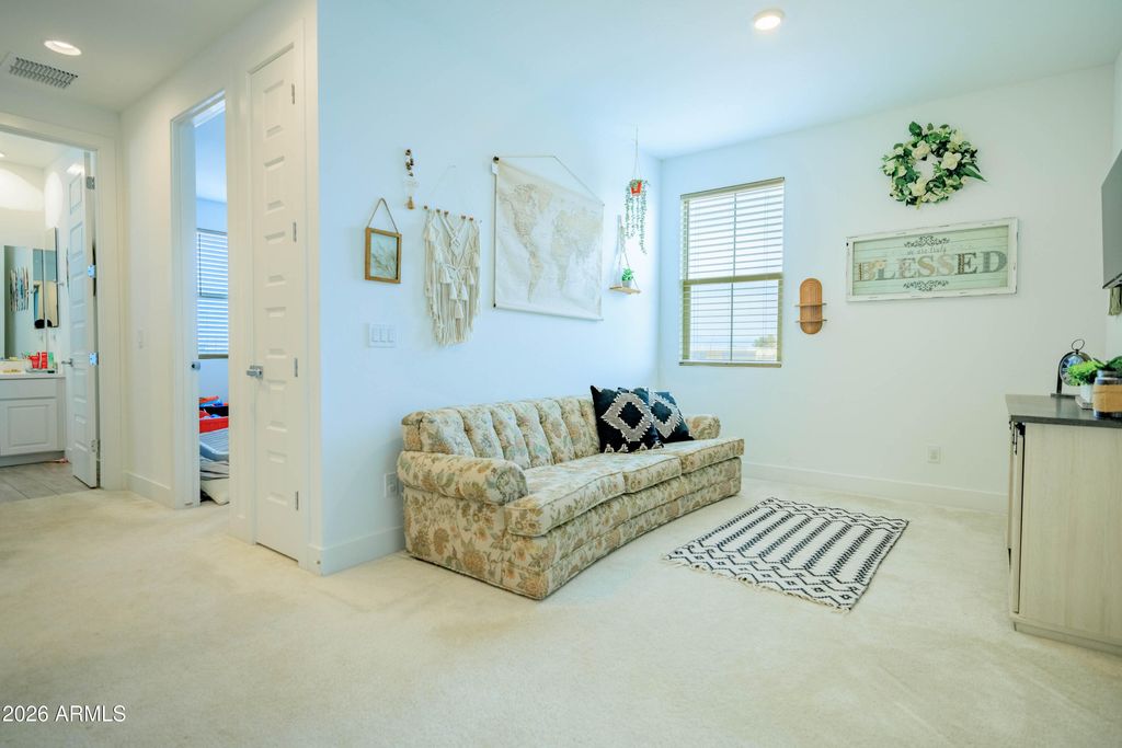 Image 29 of property listing at 21513 E SPARROW Drive, Queen Creek, AZ 85142