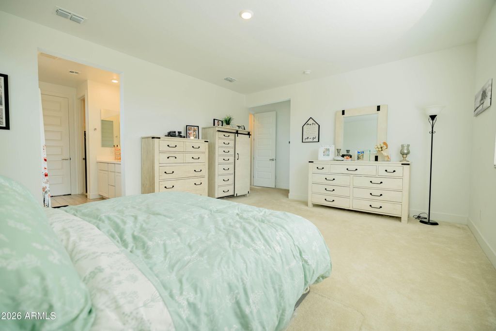 Image 36 of property listing at 21513 E SPARROW Drive, Queen Creek, AZ 85142