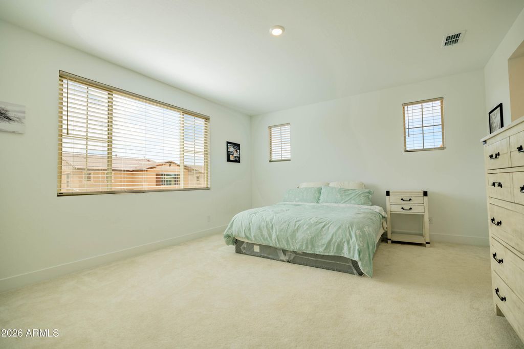 Image 38 of property listing at 21513 E SPARROW Drive, Queen Creek, AZ 85142