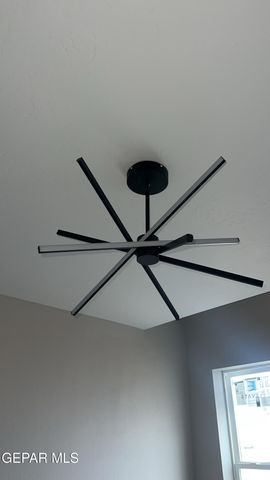 3900 Surmise Street, El Paso, TX 79938