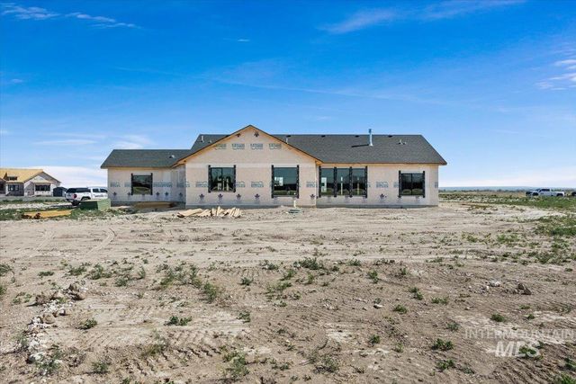 3705 N 2416 E, Filer, ID 83328