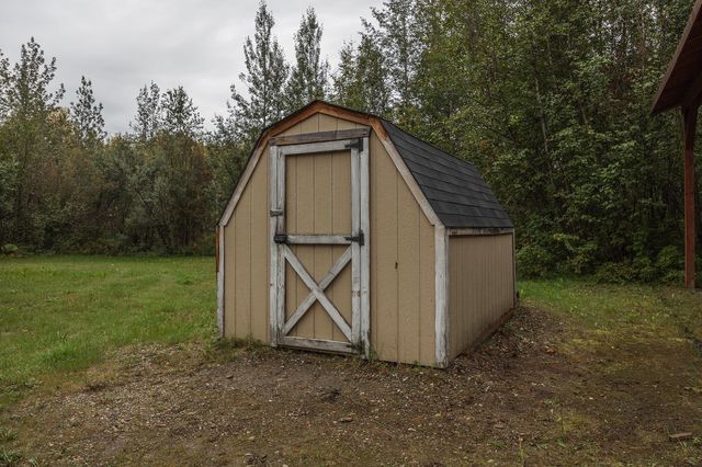 2481 LIONS ROAD, North Pole, AK 99705