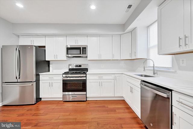 1138 CLEVELAND ST, Baltimore, MD 21230