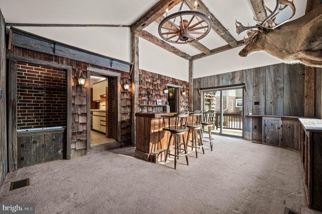 104 S 5 POINTS RD, West Chester, PA 19382