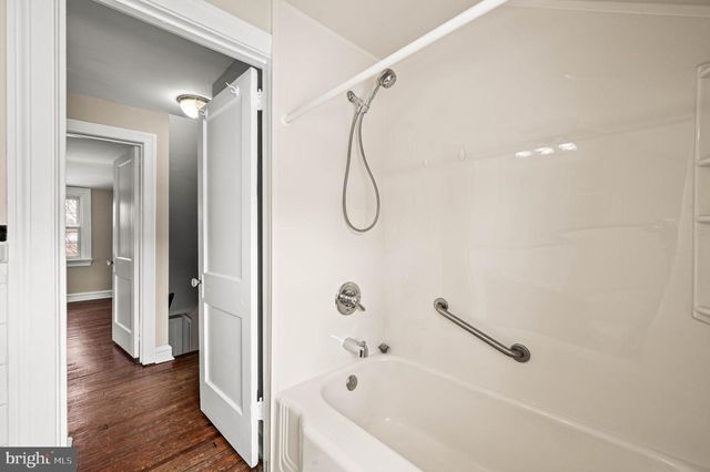 104 S 5 POINTS RD, West Chester, PA 19382