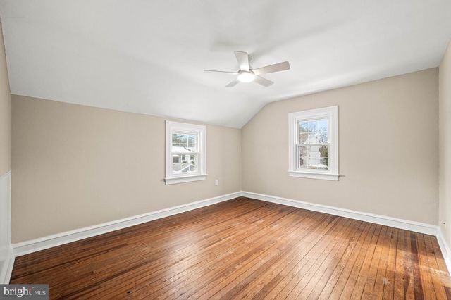 104 S 5 POINTS RD, West Chester, PA 19382