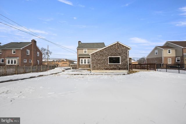 104 S 5 POINTS RD, West Chester, PA 19382