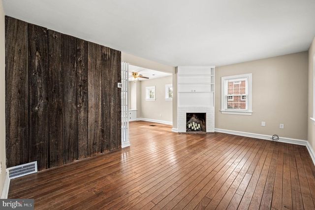 104 S 5 POINTS RD, West Chester, PA 19382