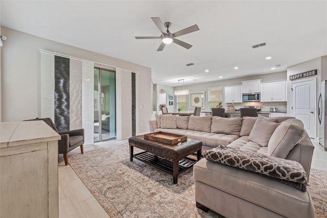 9360 MCLAREN ALLEY, Winter Garden, FL 34787