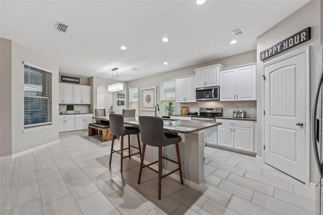9360 MCLAREN ALLEY, Winter Garden, FL 34787
