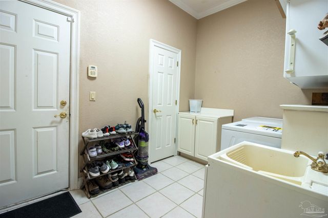 2628 Holley Club Dr, Navarre, FL 32566