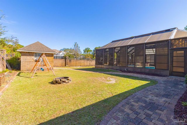 2628 Holley Club Dr, Navarre, FL 32566