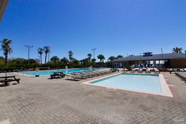 2628 Holley Club Dr, Navarre, FL 32566