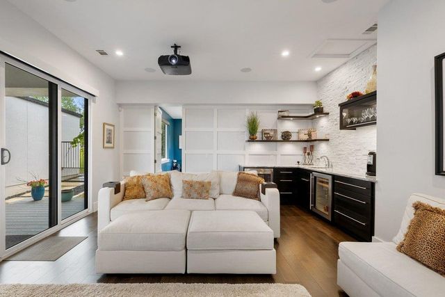 16409 Shane Landon CT, Austin, TX 78738