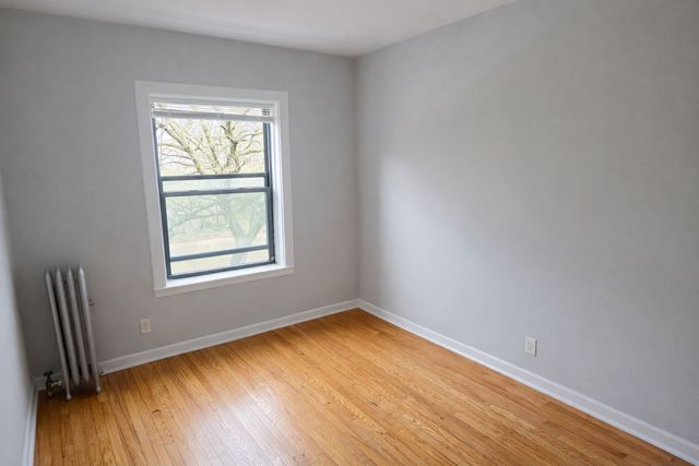 2125 E 67th Street 2E, Chicago, IL 60649