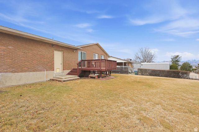 1139 E HIDDEN VALLEY DR, Sandy, UT 84094