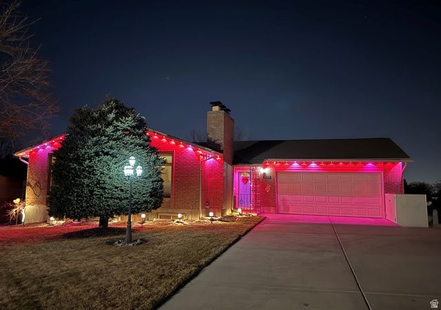 1139 E HIDDEN VALLEY DR, Sandy, UT 84094