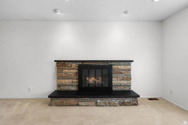 1139 E HIDDEN VALLEY DR, Sandy, UT 84094