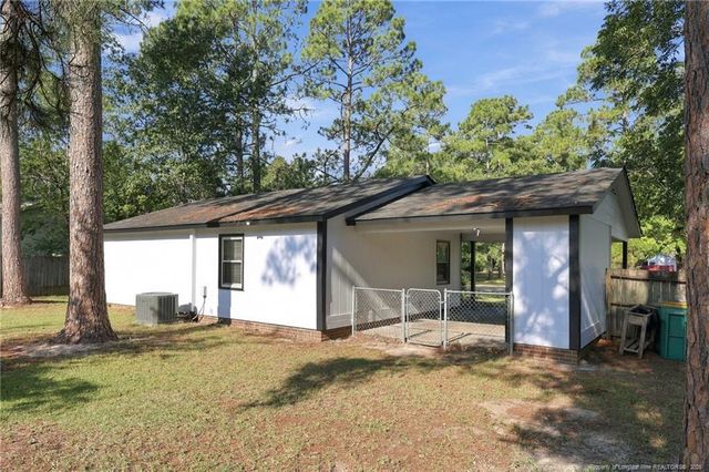 3701 Leonard Place, Hope Mills, NC 28348