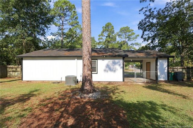 3701 Leonard Place, Hope Mills, NC 28348