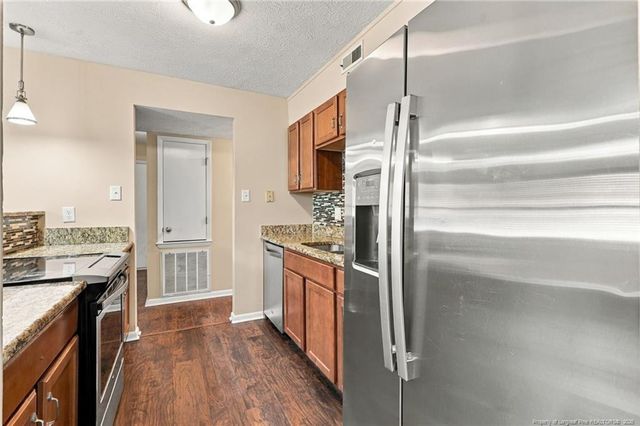 3701 Leonard Place, Hope Mills, NC 28348