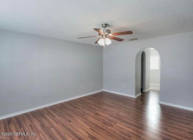 7361 VOLLEY Drive N, Jacksonville, FL 32277