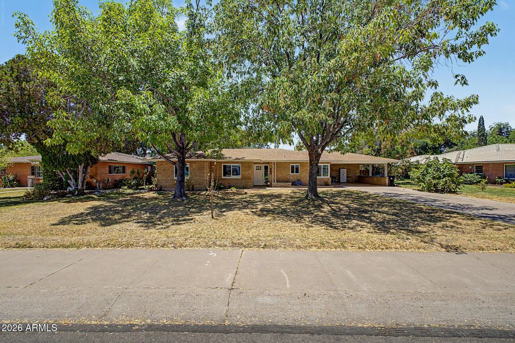 614 N MACDONALD --, Mesa, AZ 85201