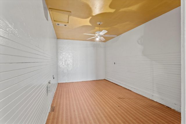 1105 E Cardwell Street, Brownfield, TX 79316