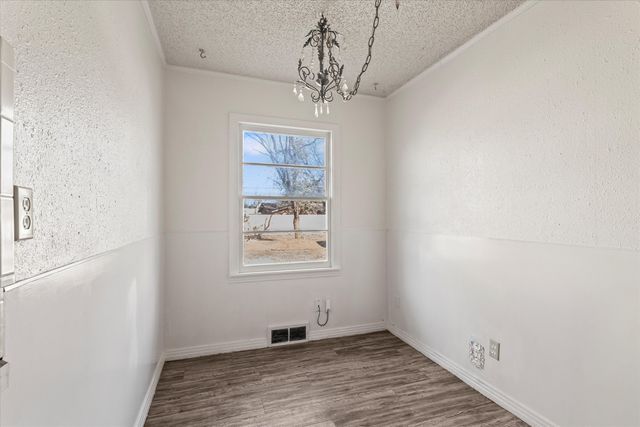 1105 E Cardwell Street, Brownfield, TX 79316